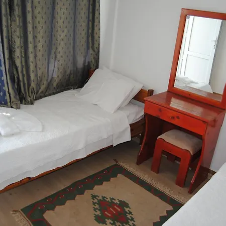 Hotel Hisarlik *