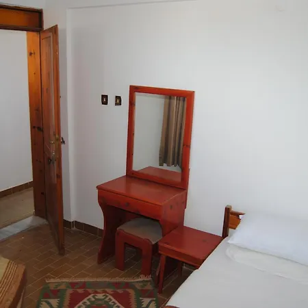 Hotel Hisarlik *
